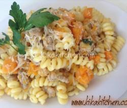 pasta con zucca e salsiccia