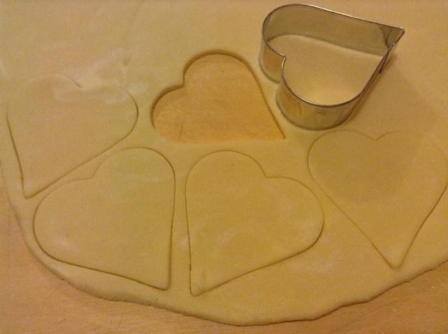 coppapasta a forma di cuore (640x478)