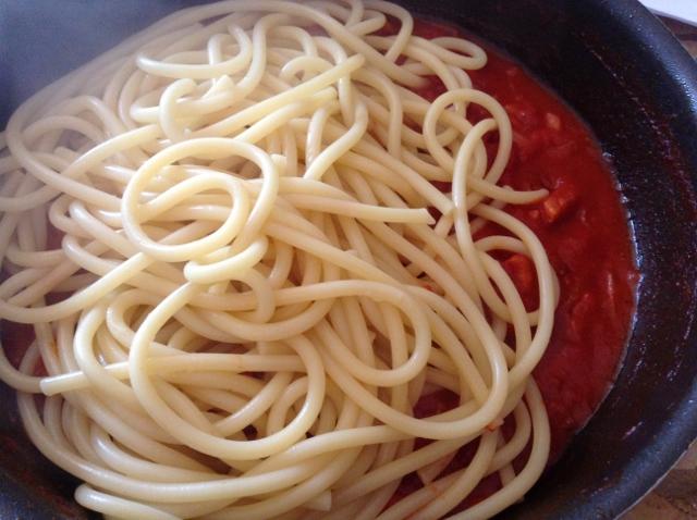 bucatini all'amatriciana1