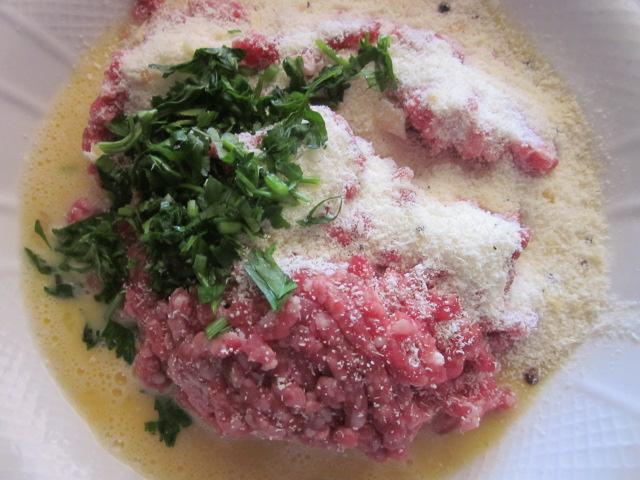 uova parmigiano pangrattato polpette