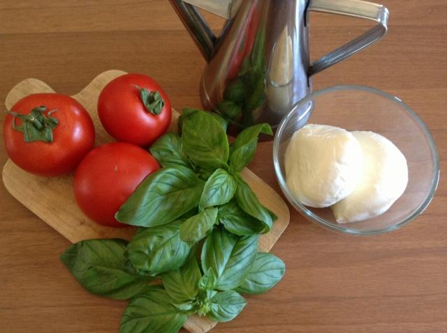 ingredienti insalata caprese