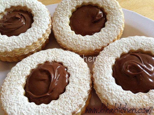 occhi di bue con nutella