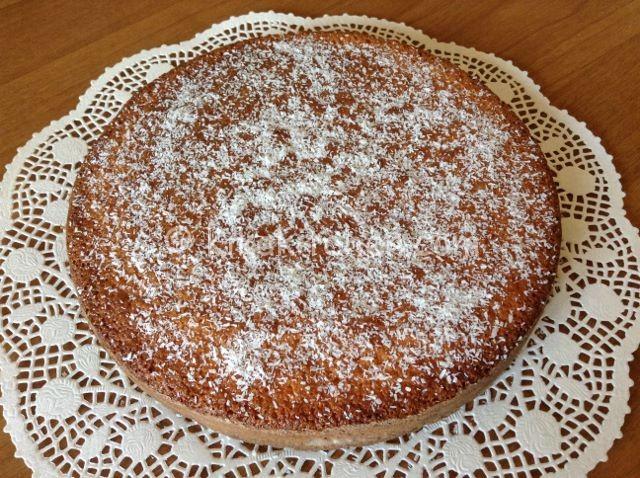 torta al cocco morbida