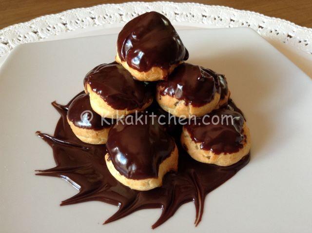 profiteroles al cioccolato