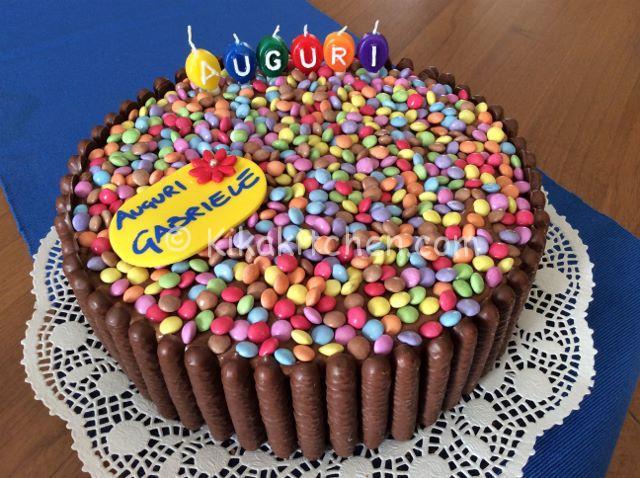 torta con gli smarties