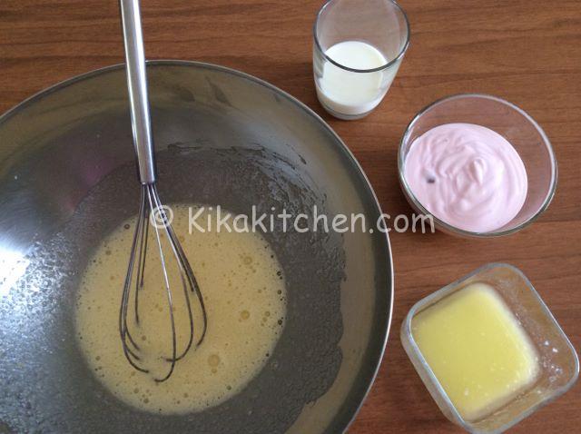 plumcake con yogurt alla fragola