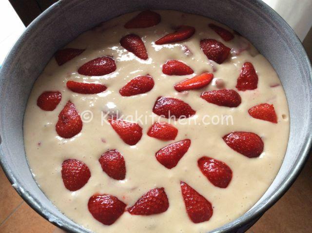 torta con le fragole e yogurt