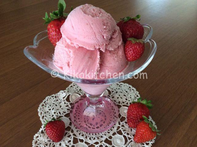 gelato alla fragola senza uova