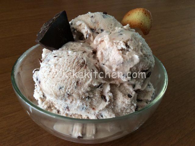 gelato stracciatella