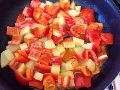 caponata con peperoni e patate