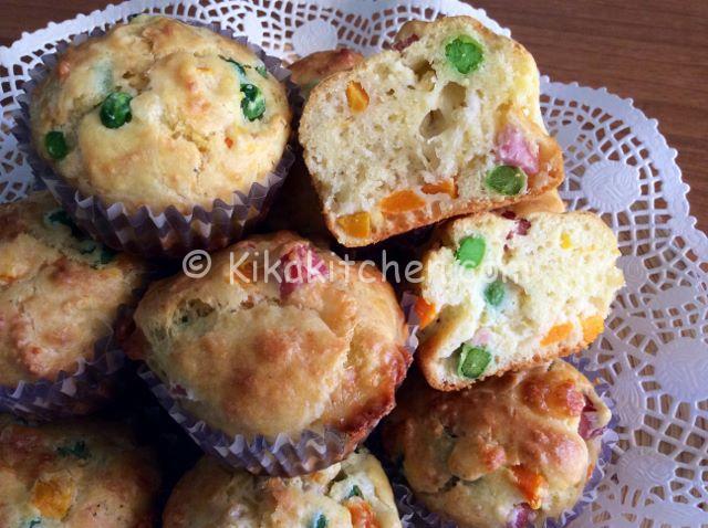 muffin con piselli carote e prosciutto