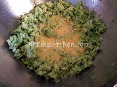 preparazione frittelle di cavolfiore