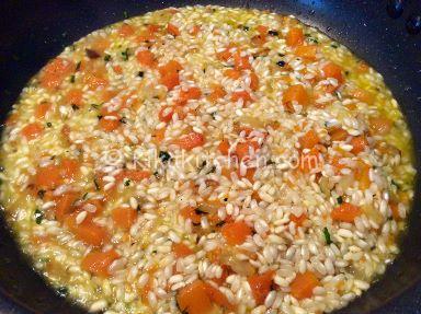 sfumare risotto zucca e gamberetti