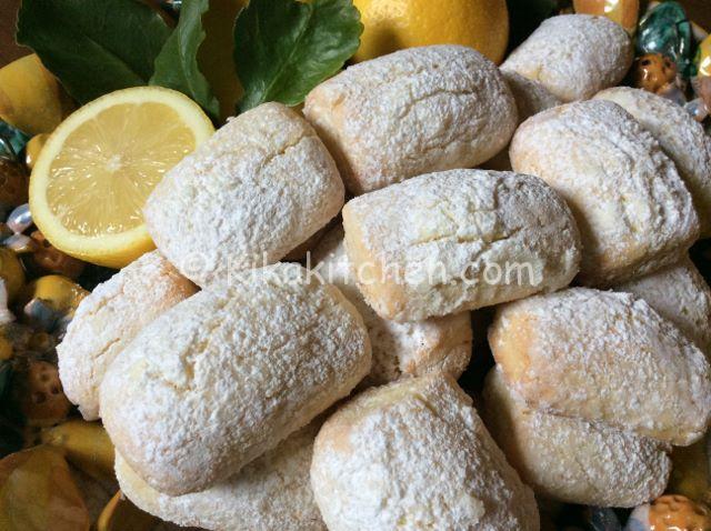 Biscotti Di Natale Al Limone.Biscotti Morbidi Al Limone Ricetta Passo Passo Kikakitchen