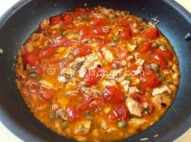 ricetta pasta con pomodorini e tonno