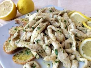 Straccetti di pollo al limone. Ricetta facile e veloce
