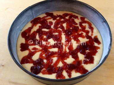 torta con marmellata di fragole