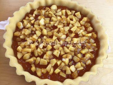 crostata di mele e marmellata