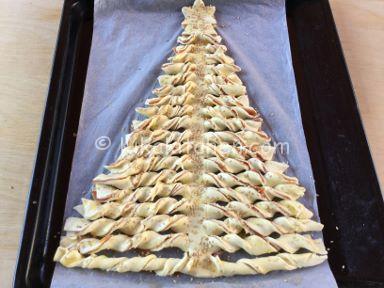 Albero Di Natale Pasta Sfoglia E Nutella.Albero Di Natale Di Pasta Sfoglia Kikakitchen