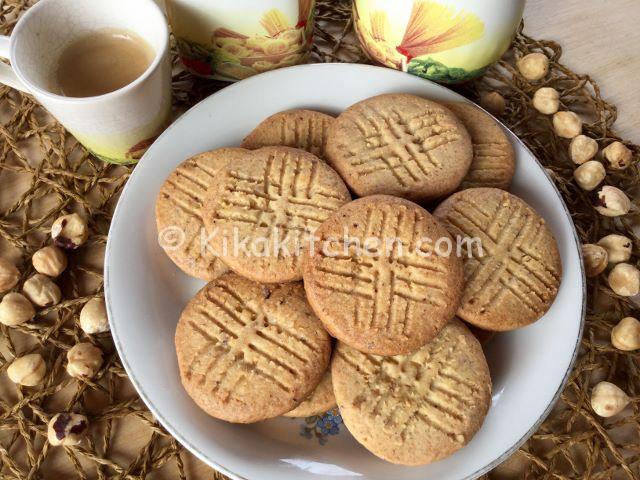 biscotti alle nocciole facili e veloci