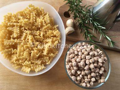 ingredienti pasta e ceci