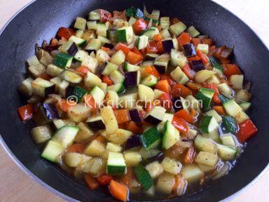 straccetti di pollo con verdure miste