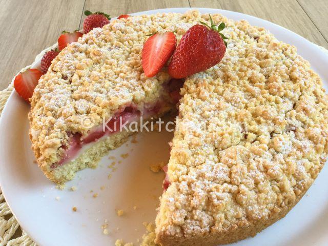 torta sbriciolata alle fragole