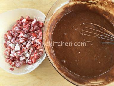 ricetta torta cioccolato e fragole