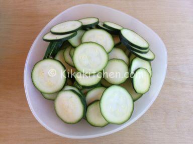 frittata di zucchine a rondelle