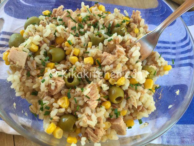 insalata di riso farro e orzo con tonno