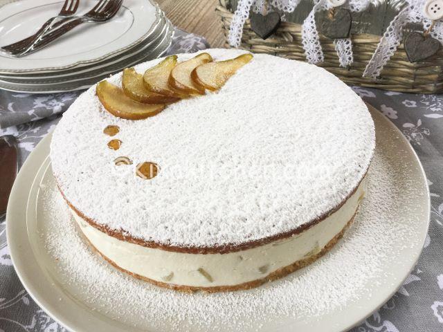 torta fredda ricotta e pere