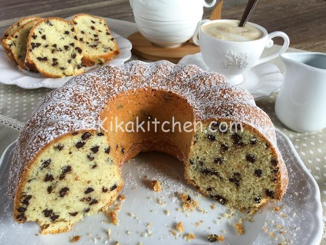 ciambellone soffice con gocce di cioccolato