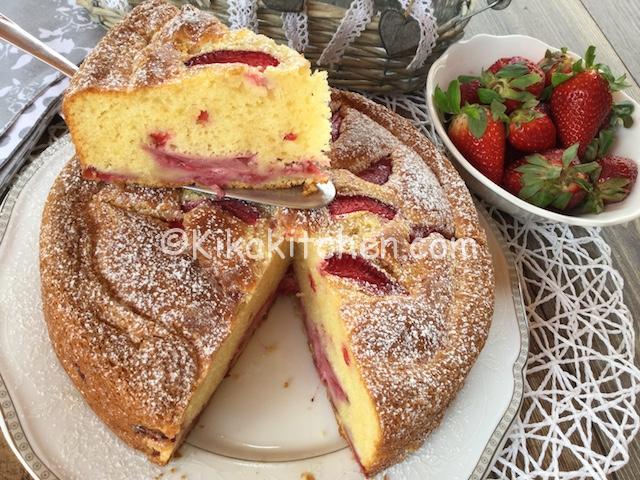 torta soffice mascarpone e fragole