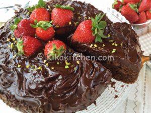 torta cioccolato e fragole bimby