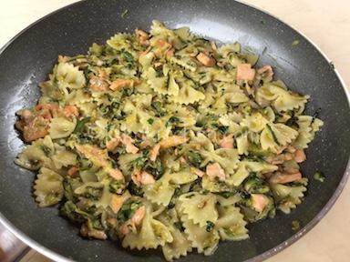 farfalle salmone e zucchine