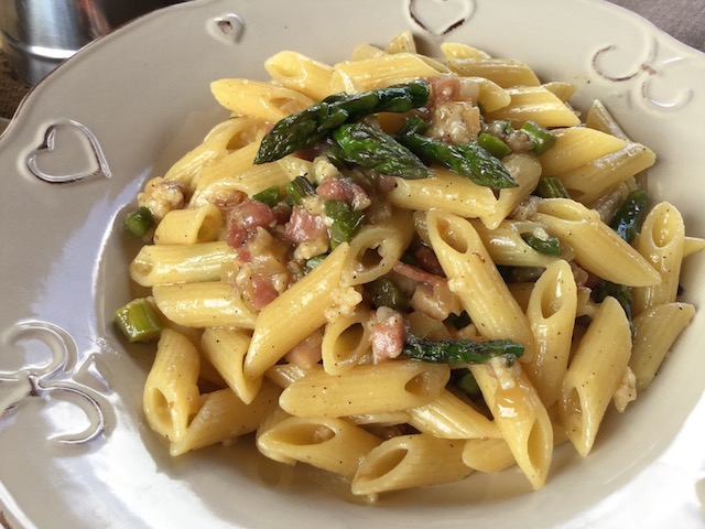 pasta asparagi e pancetta