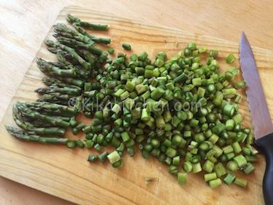 tagliare gli asparagi