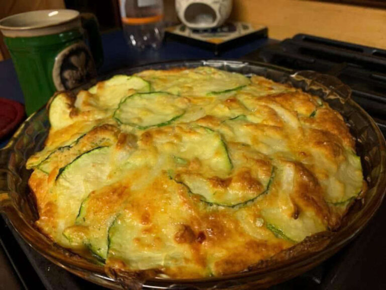 Torta Salata di Zucchine: Ricetta Facile e Leggera in Solo 55 Minuti ...